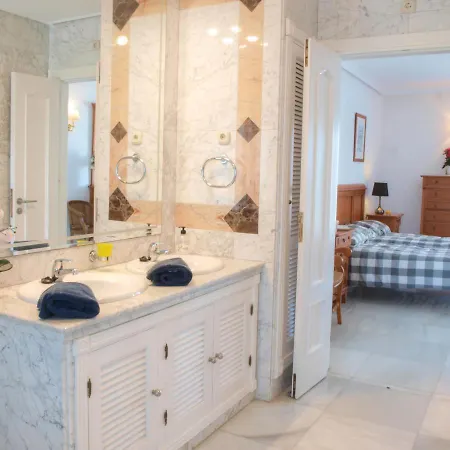 Dominion Apartment Estepona