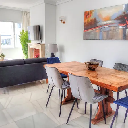 Apartment Dominion